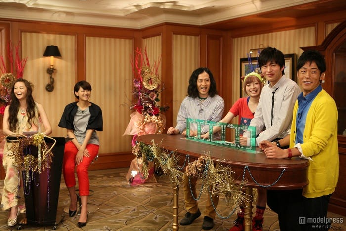 左から:観月ありさ、榮倉奈々、又吉直樹(ピース)、きゃりーぱみゅぱみゅ、田中圭、陣内智則/画像提供:関西テレビ