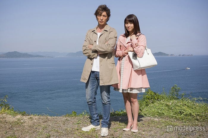 玉木宏、広瀬アリス(C)映画「星籠の海」製作委員会