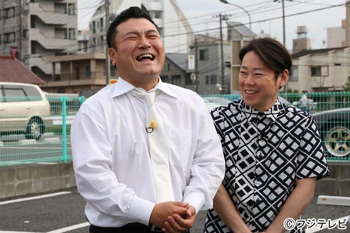 山崎弘也、阿部サダヲ(C)フジテレビ