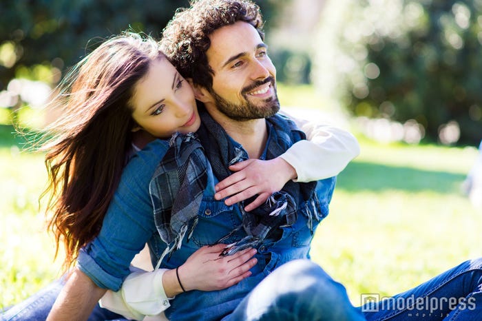 来年もまた彼と一緒にいられますように…(Photo by Minerva Studio/Fotolia)