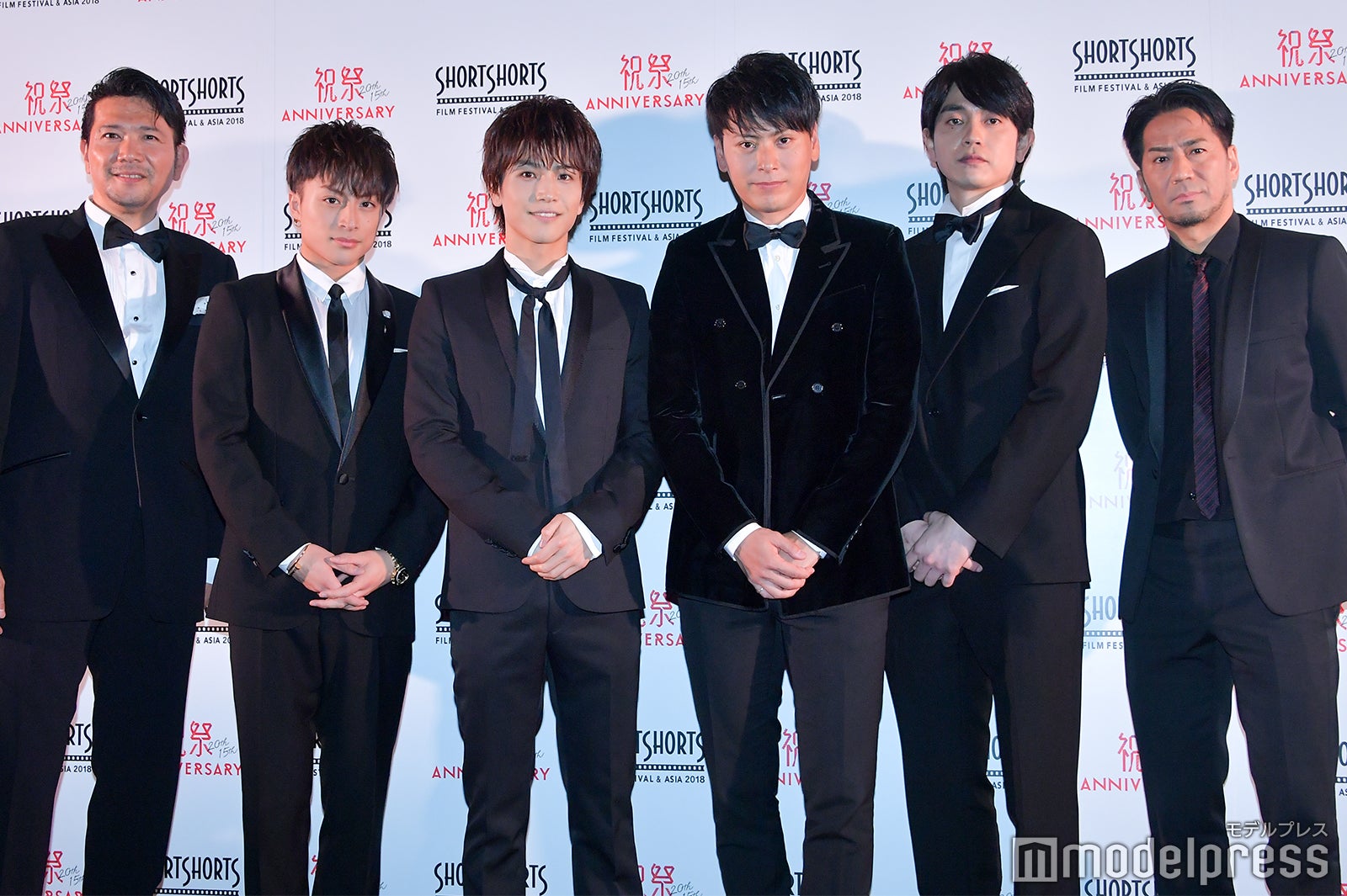 （左から）別所哲也、白濱亜嵐、岩田剛典、山下健二郎、青柳翔、EXILE HIRO（C）モデルプレス