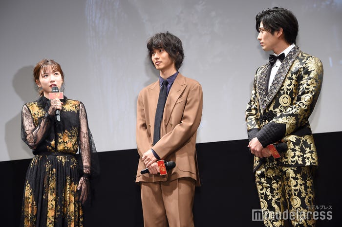 永野芽郁、山崎賢人、新田真剣佑 (C)モデルプレス