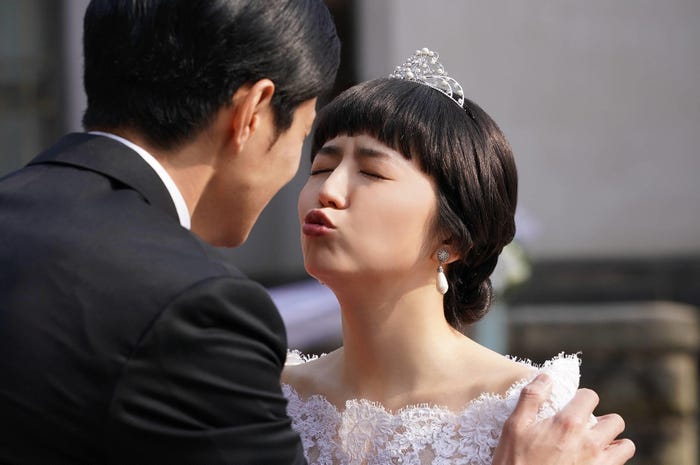 長澤まさみ/「コンフィデンスマンJP」第7話より(C)フジテレビ