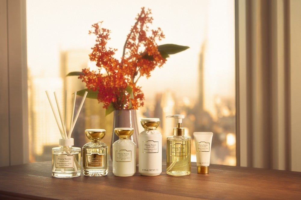 Flora Notis JILL STUART／スウィートオスマンサス ボディミルク ／画像提供：Flora Notis JILL STUART