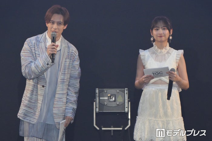 元日向坂46影山優佳「TGC」初出演で初MC 堂々とした佇まいでスタート【TGC熊本2024】