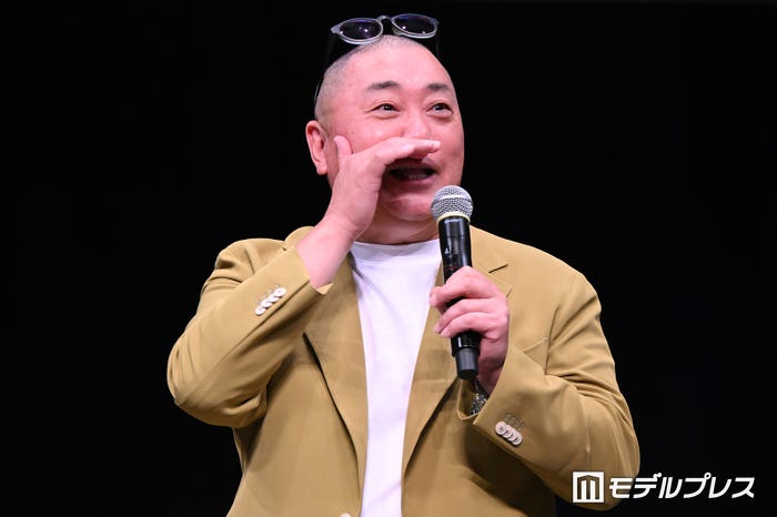 山本圭壱(C)モデルプレス