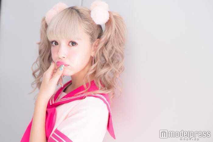 藤田ニコル(にこるん)(C)モデルプレス