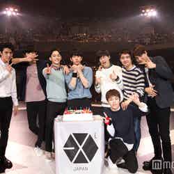 ファンクラブイベント「EXO-L-JAPAN presents EXO CHANNEL“E.X.O”」を開催したEXO（左から）セフン、チャンヨル、チェン、ベクヒョン、スホ、シウミン（下段）、ディオ、カイ