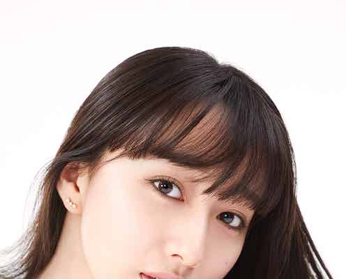 Cocomi、透明感あふれる美肌を披露 「ディオール スノー」新ビジュアル公開