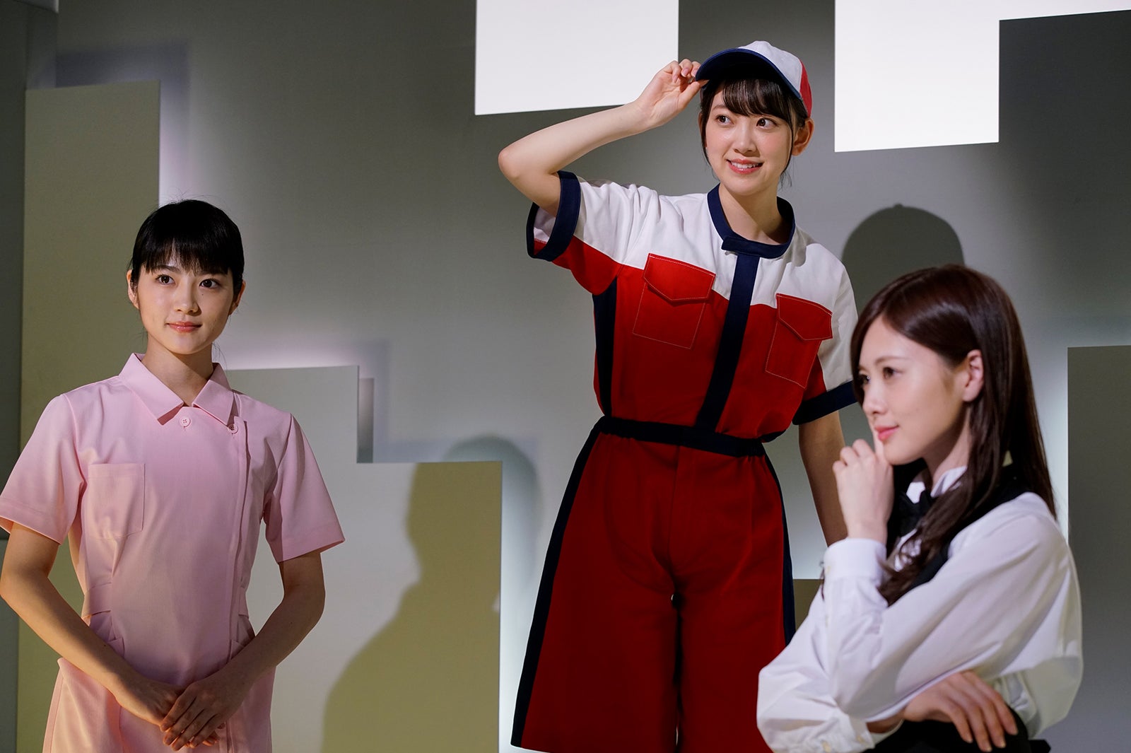 乃木坂46・CMメイキング「かわいい制服」編／提供写真
