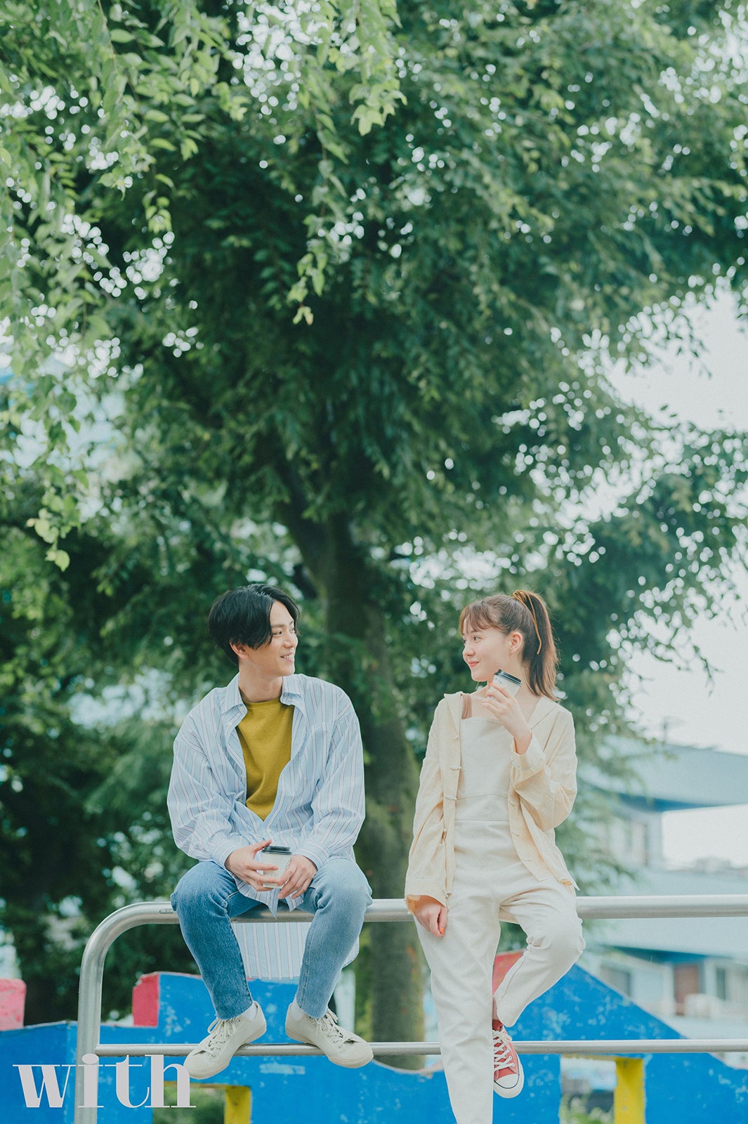 トリンドル玲奈×黒羽麻璃央が“新しいデート” カップル感溢れる姿を披露