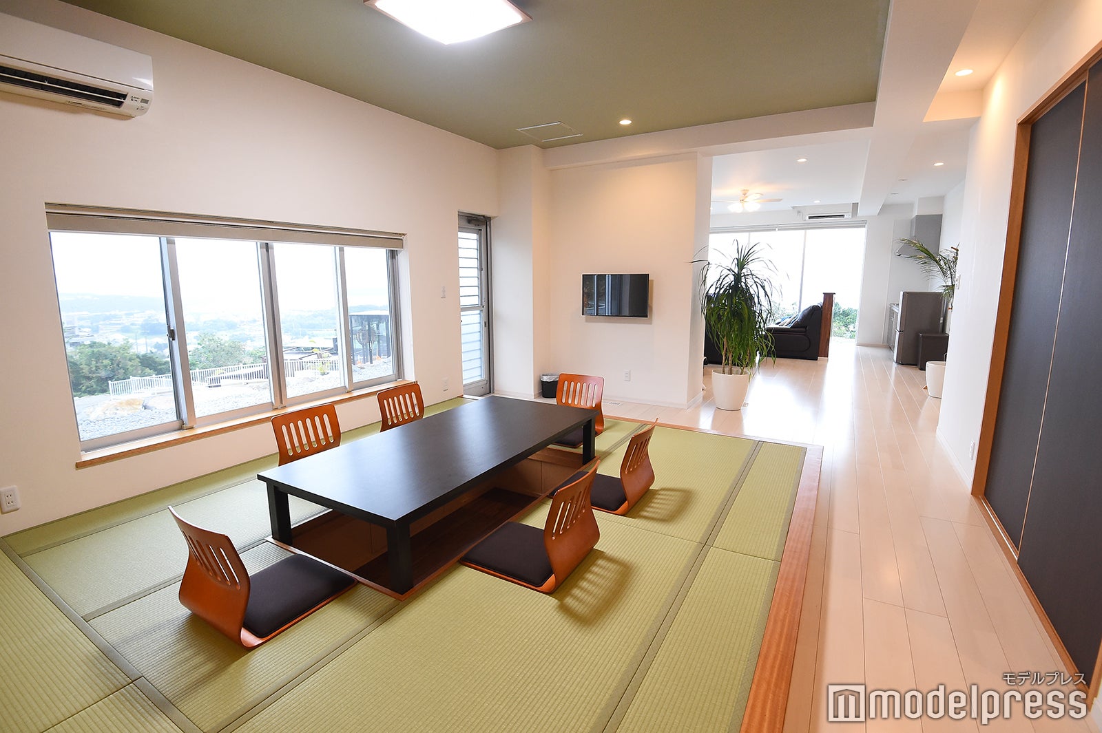 琉球翆邸輝（C）モデルプレス