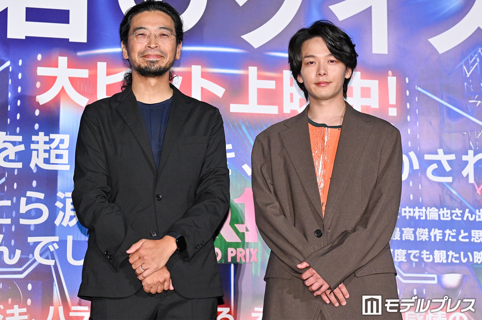 吉野耕平監督、中村倫也（C）モデルプレス