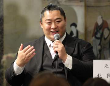 元遠藤の北陣親方、イケメン大森と相撲取る「そこを目指している」160キロに増量意欲も「引退しても力士。マインドが力士」【大相撲】