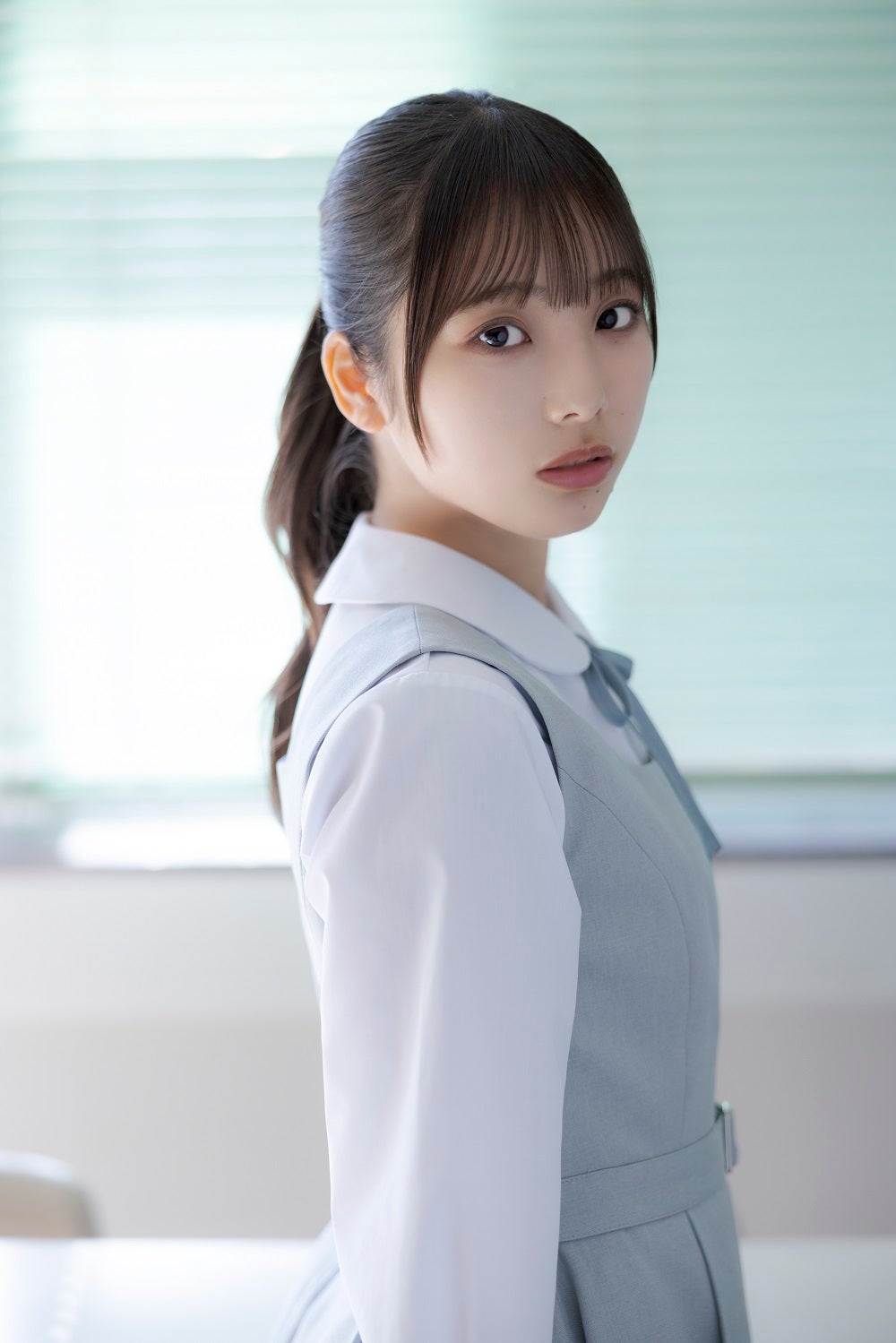 日向坂46 直筆サイン入り生写真 5期生お披露目制服 蔵盛妃那乃 ヨリ