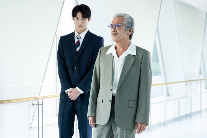 前田拳太郎、寺島進「D&D 〜医者と刑事の捜査線〜」第2話(C)「D&D ~医者と刑事の捜査線~」製作委員会