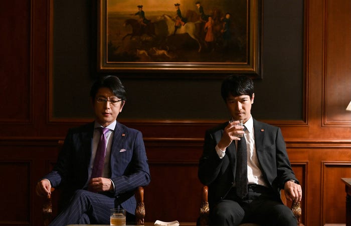 及川光博、堺雅人/「半沢直樹」第6話より(C)TBS