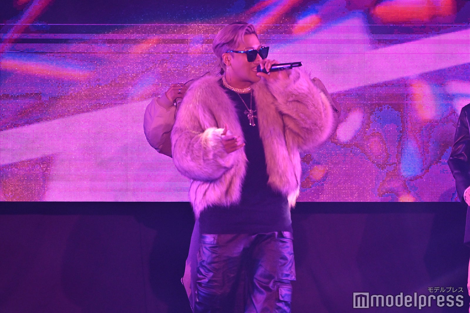 CrazyBoy（ELLY）（C）モデルプレス