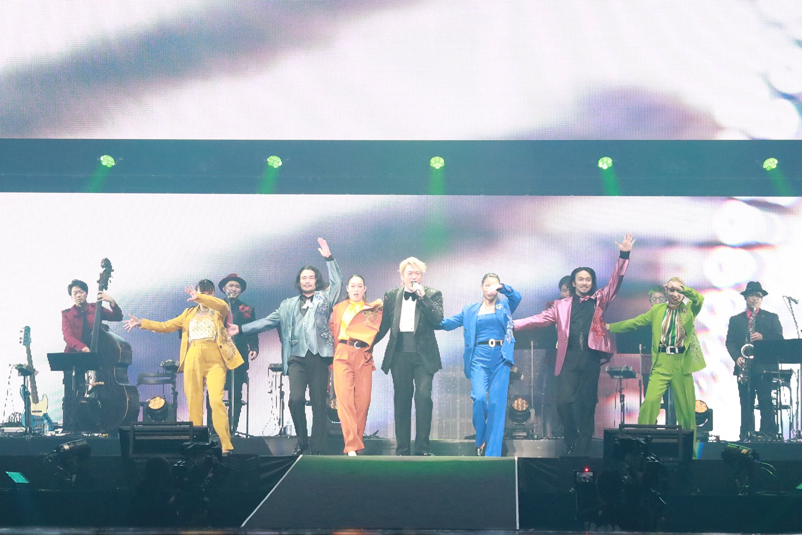 香取慎吾「Black Rabbit」ライブ写真（提供写真）