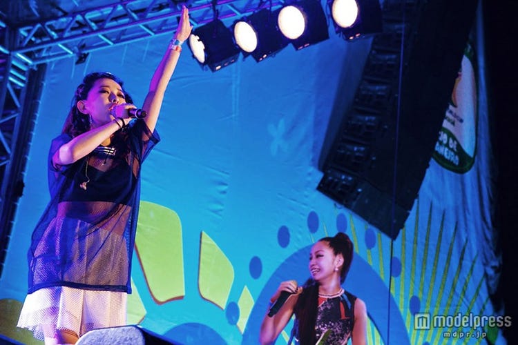 中島美嘉 加藤ミリヤ ブラジルでw杯応援ソングを興奮のパフォーマンス モデルプレス 中島美嘉 加藤ミリヤ ブラジルでw杯応援ソングを興奮のパフォーマンス モデルプレス