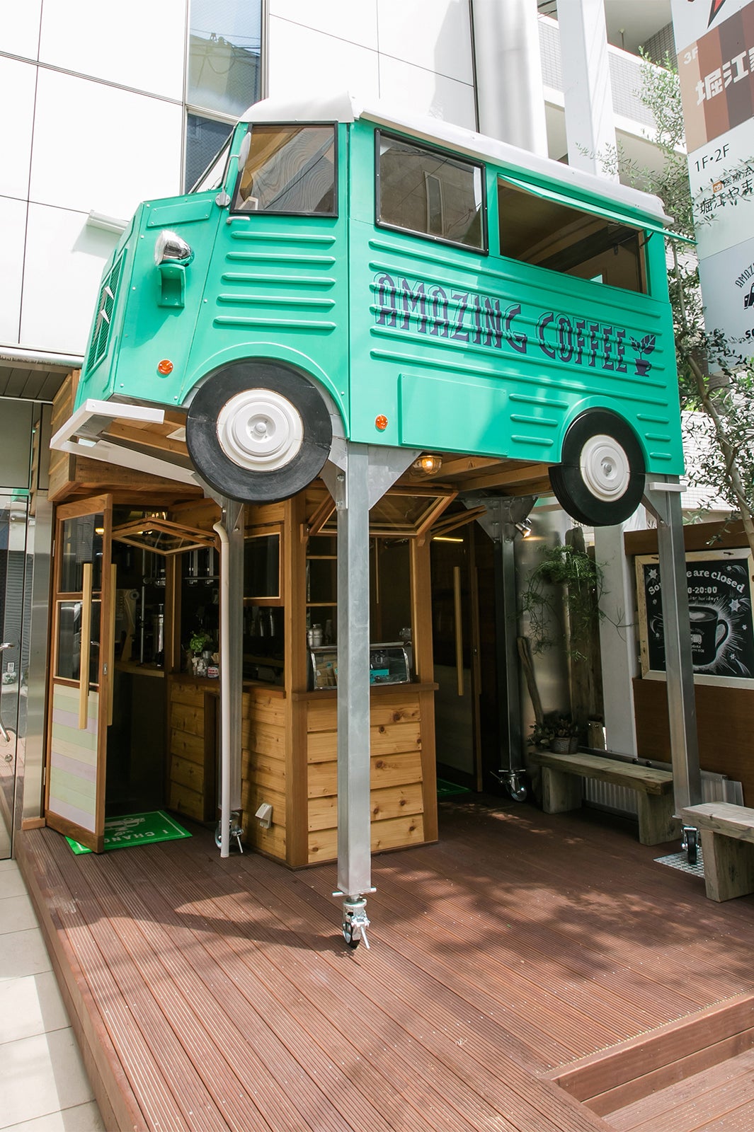 EXILE TETSUYAプロデュース「AMAZING COFFEE」大阪に初出店 夢を叶えた