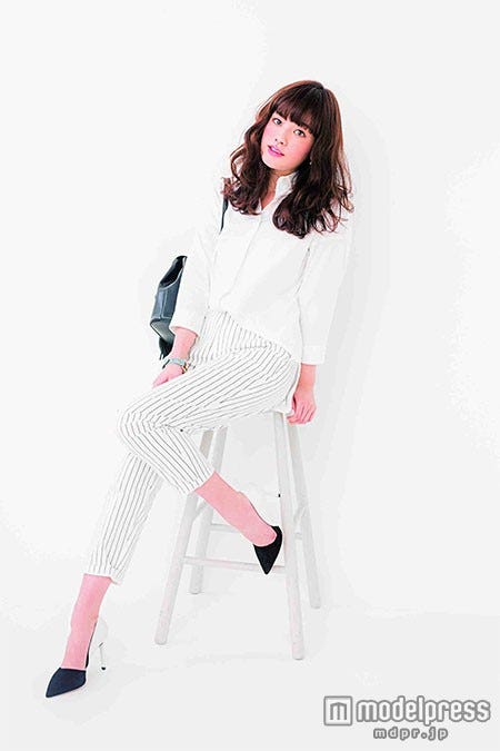 筧美和子/「JJ」3月号より(画像提供:光文社より)