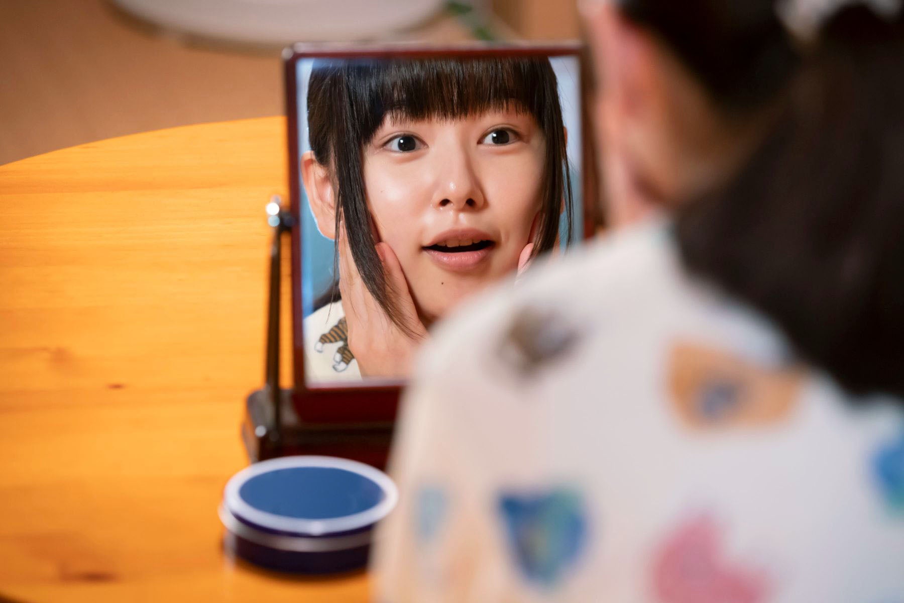  桜井日奈子「ふろがーる！」第3話より（C）片山ユキヲ・小学館／「ふろがーる！」製作委員会