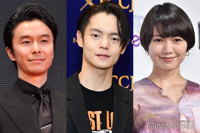 (左から)長谷川博己、窪田正孝、二階堂ふみ(C)モデルプレス