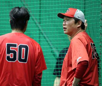 広島・新井監督 杉田が1軍初合流も登録見送り「この7連戦は健矢（鈴木）にブルペンに入ってもらう」