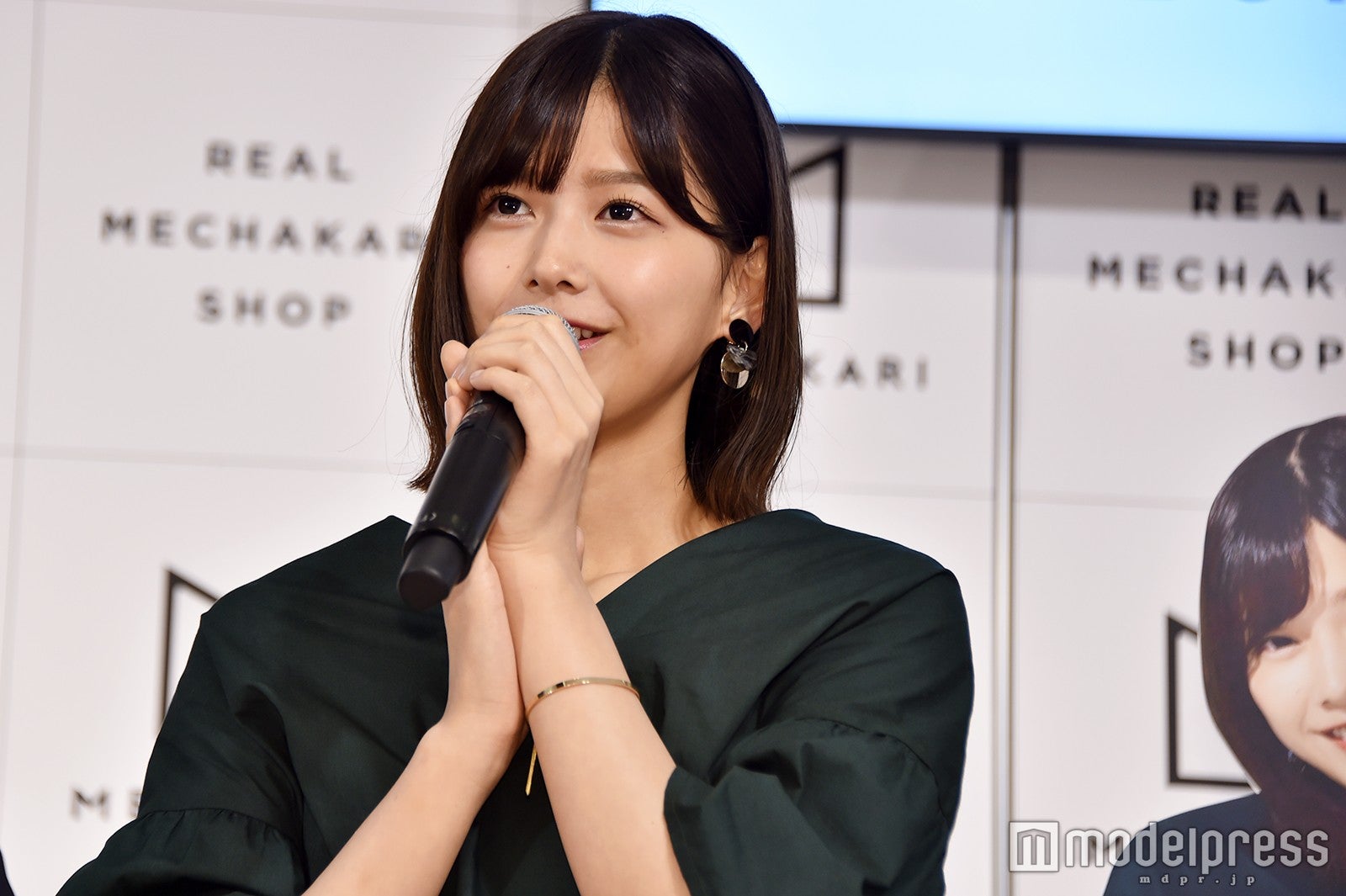 渡邉理佐（C）モデルプレス