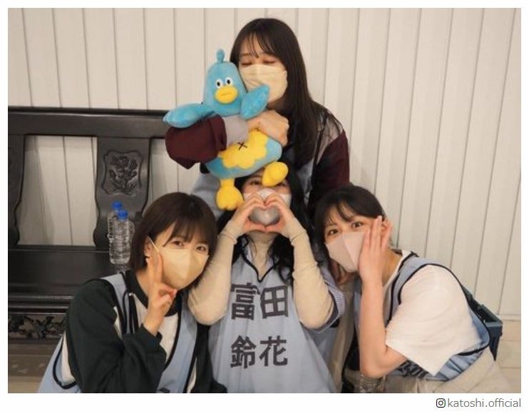 日向坂46加藤史帆、“東京ドームライブ”リハーサルオフショット大量公開に反響「青春感じる」「シリーズ化して」