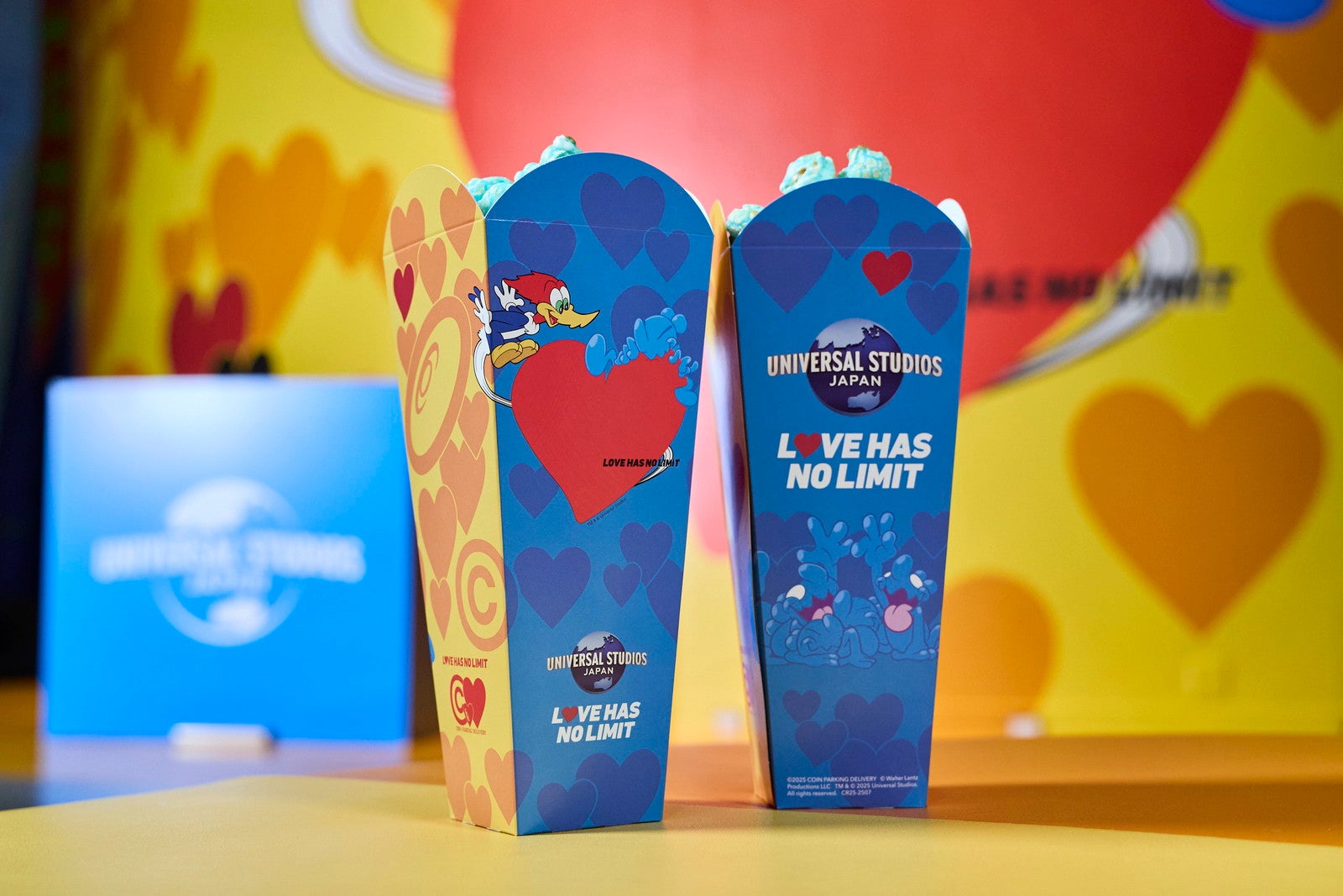 青いポップコーンも当日限定で登場／画像提供：ユニバーサル・スタジオ・ジャパン