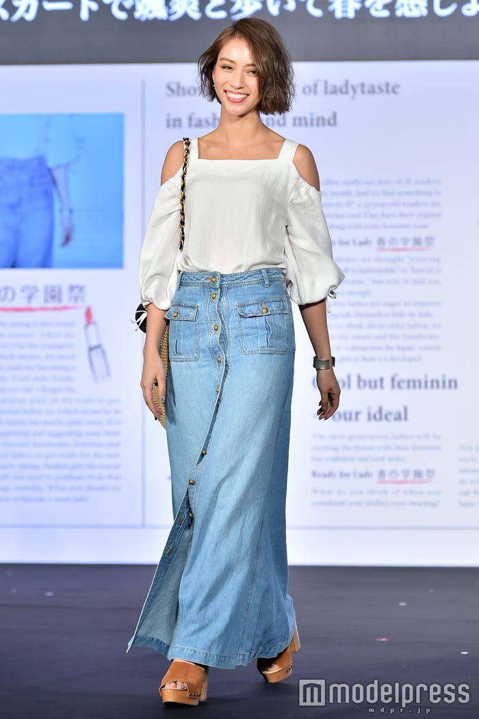 滝沢カレン(C)モデルプレス