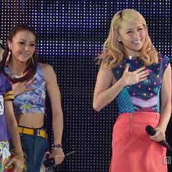 E-girls／左から：YURINO、Shizuka、Ami