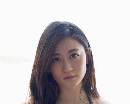 元NMB48上西恵、大人の色気溢れる水着姿で衝撃カムバック