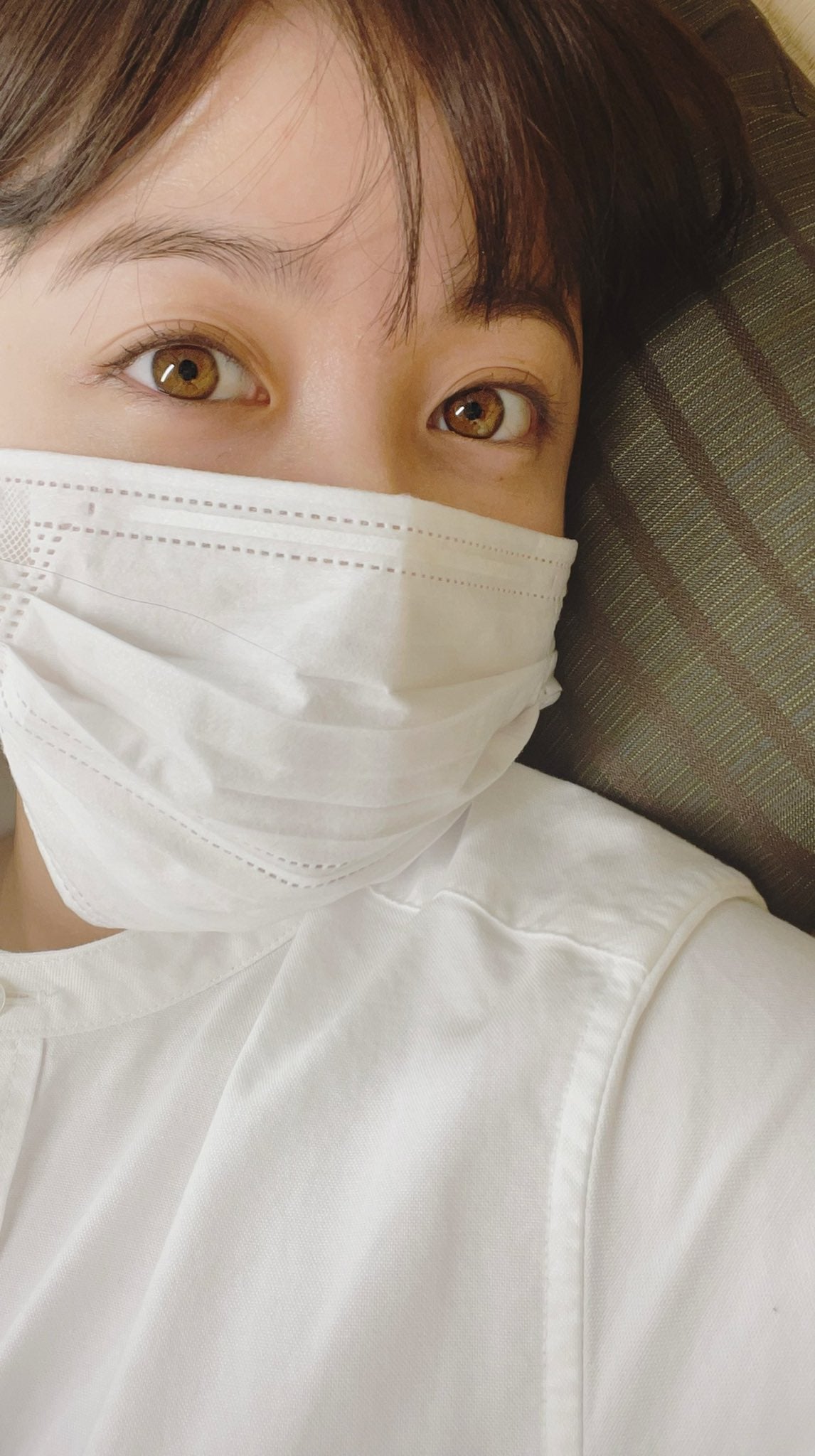 橋本環奈「ネメシス」撮影休憩中の“撮れたてほやほや”自撮りショット公開