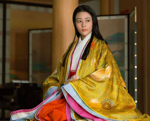 高畑充希、華やか着物姿「光る君へ」藤原定子の扮装写真公開