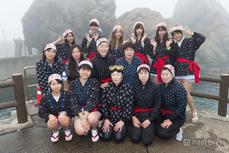 「『誰かのために』プロジェクト」／2013年（C）AKS