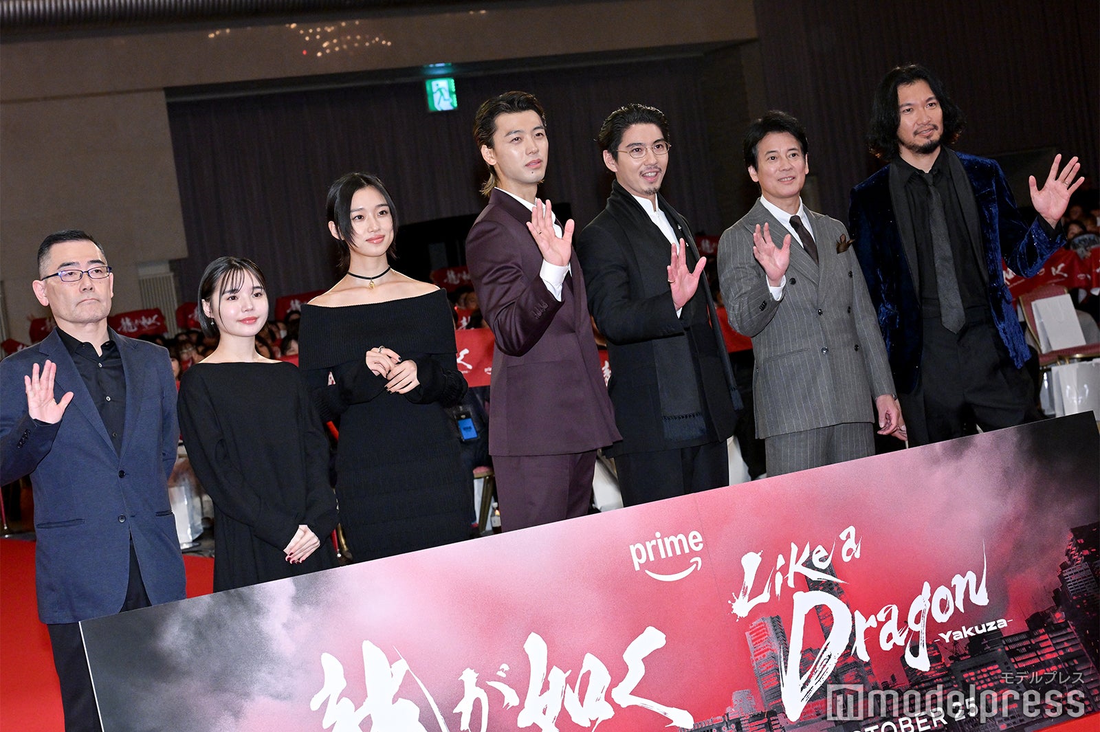 武正晴監督、中山ひなの、河合優実、竹内涼真、賀来賢人、唐沢寿明、青木崇高（C）モデルプレス