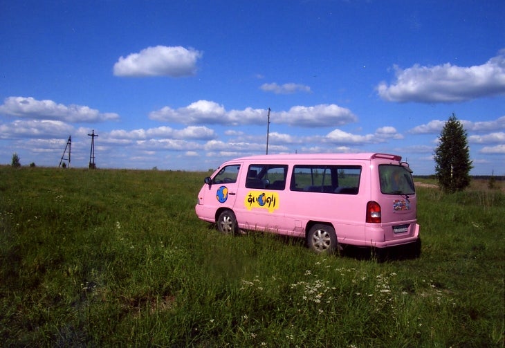 以前のラブワゴン／「恋愛観察バラエティーあいのり」より※画像はイメージ（C）フジテレビ