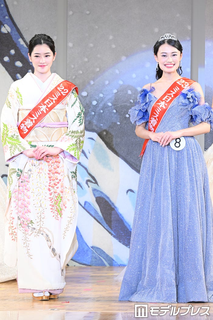 佐藤梨紗子さん、寺嶋琴さん (C)モデルプレス