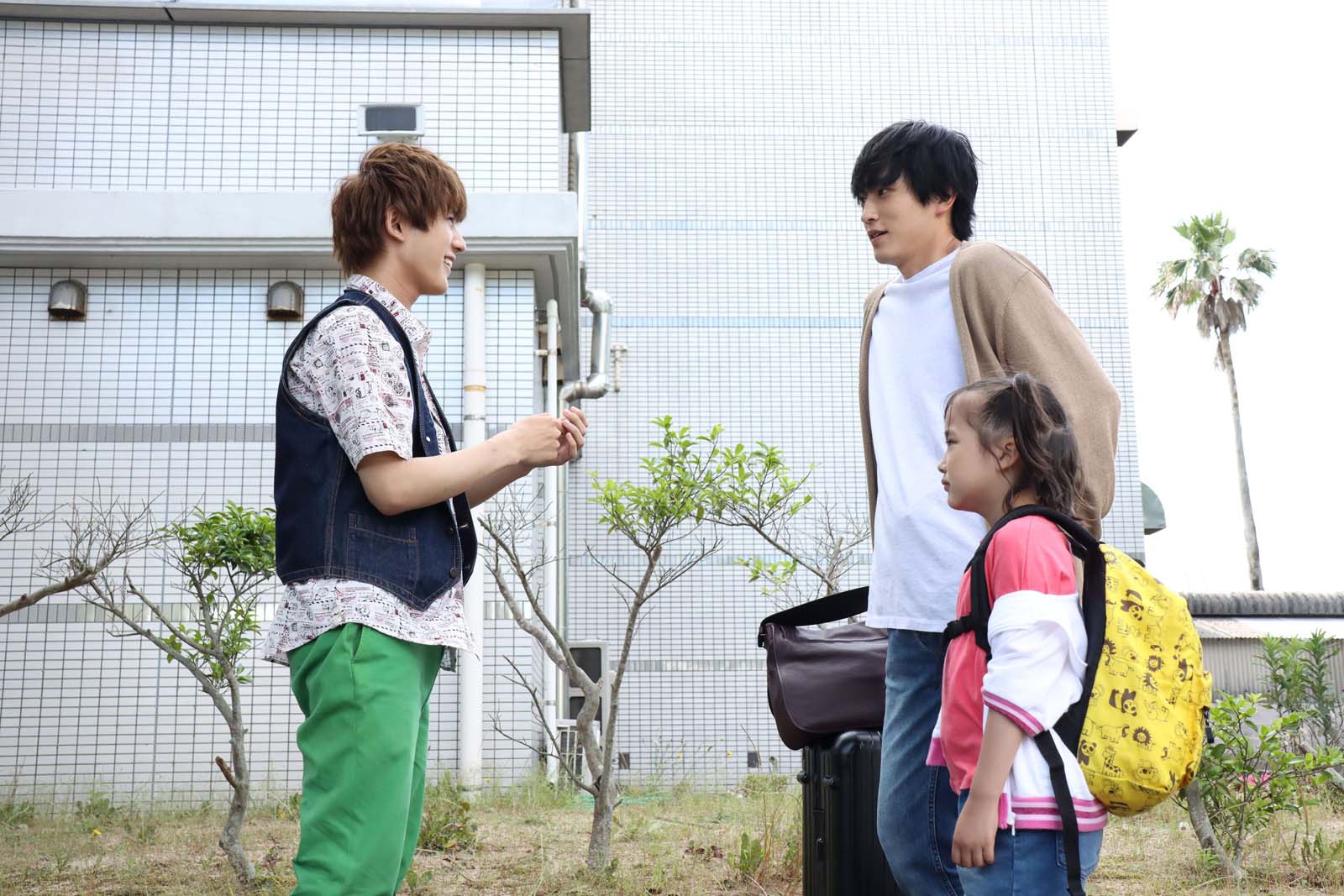 （左から）荒木飛羽、杉野遥亮、宮崎莉里沙「ばらかもん」第9話より（C）フジテレビ