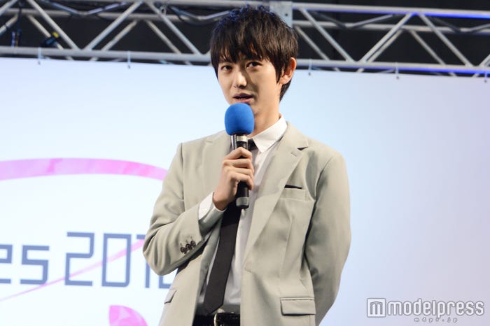 本郷奏多(C)モデルプレス