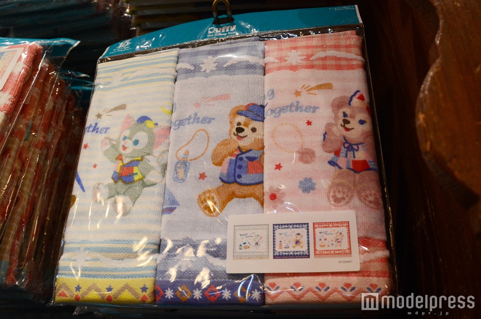 ミニタオルセット￥2100（C）モデルプレス