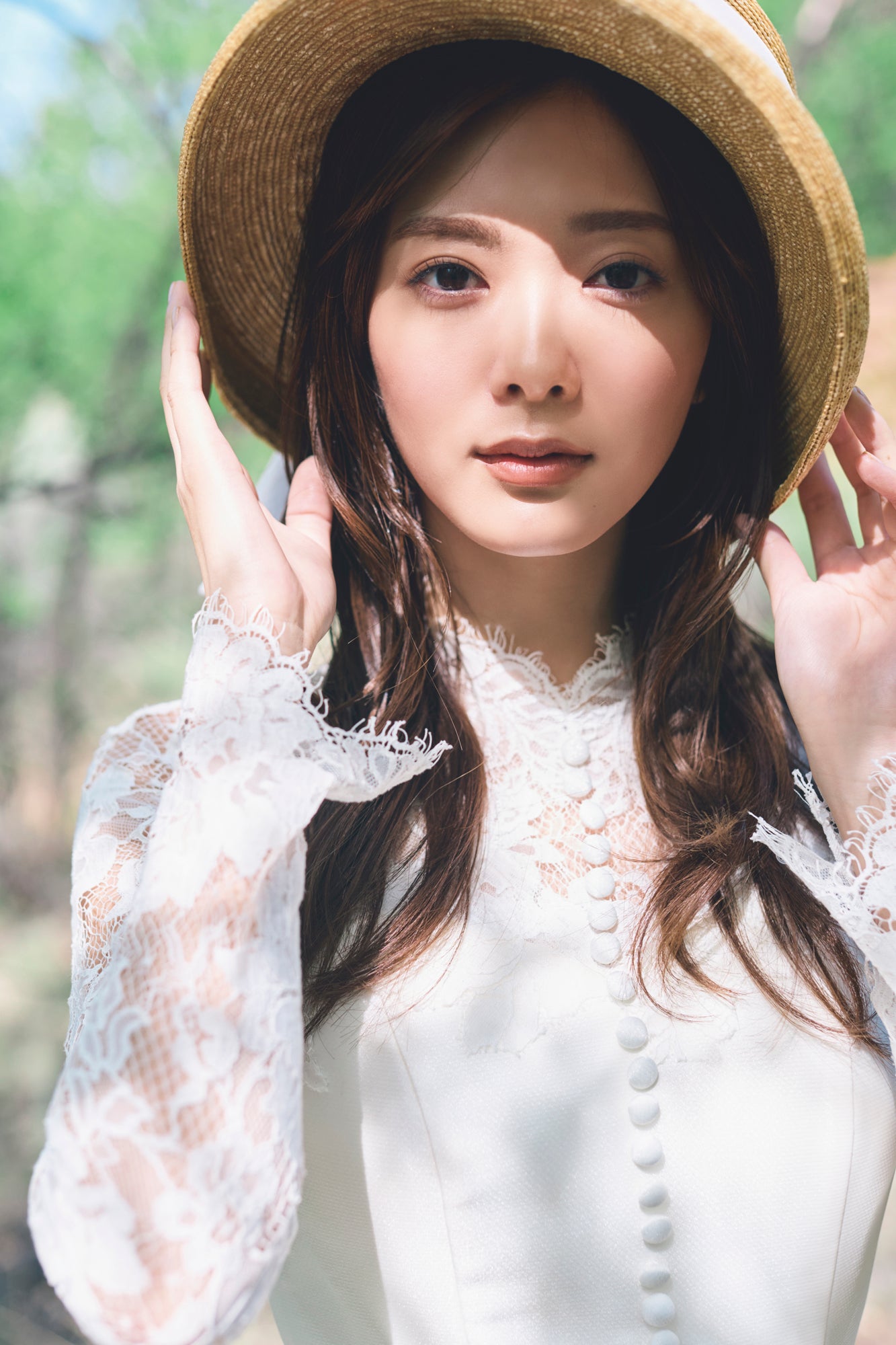 田村保乃 画像1/37) 櫻坂46田村保乃、純白ランジェリー姿にドキッ 2nd写真