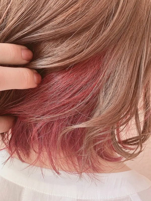ハイトーンなピンク系おすすめヘアカラーまとめ 明るめ 暗めの髪色を紹介 モデルプレス