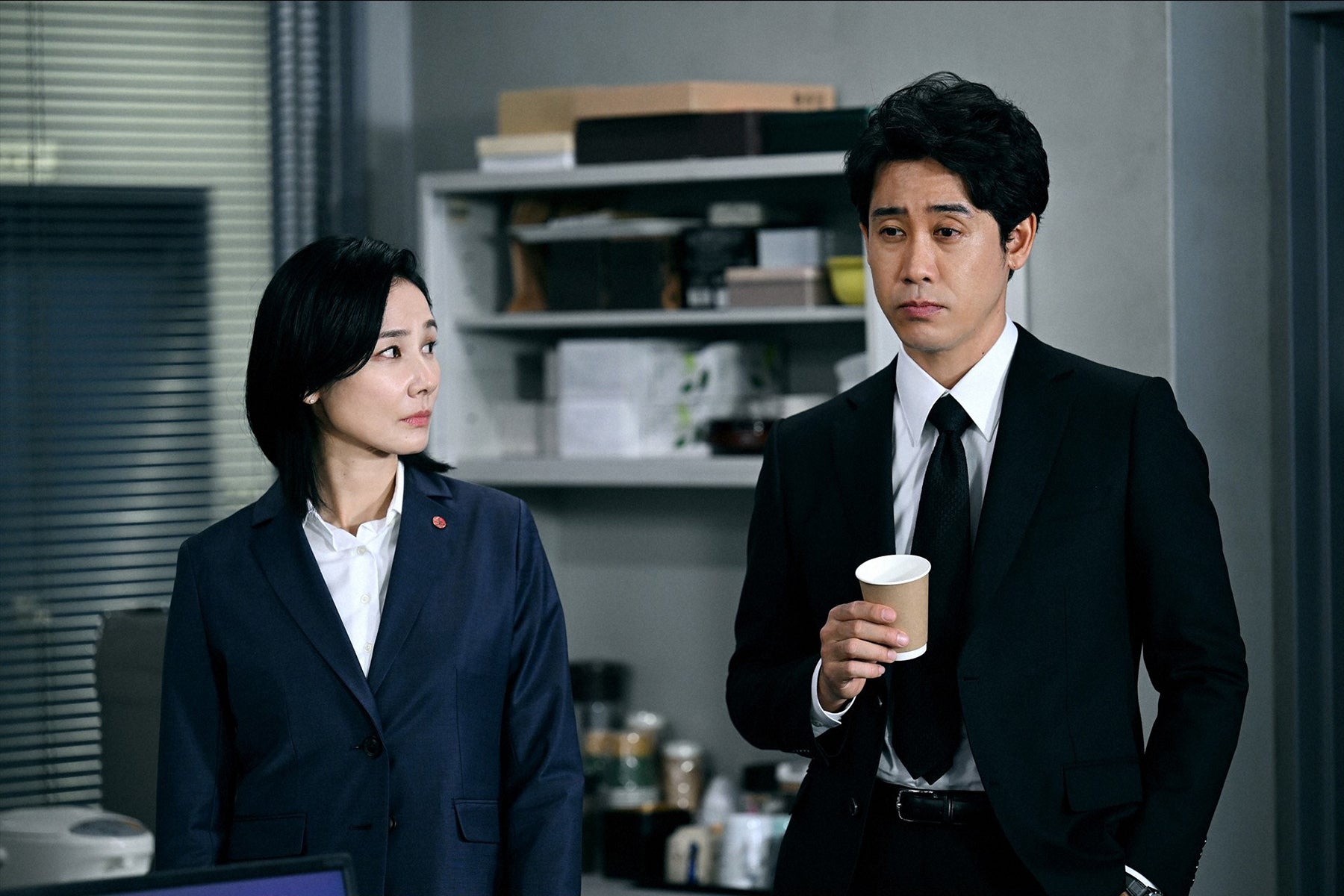 吉田羊、大泉洋「ラストマン－全盲の捜査官－」第1話より（C）TBS