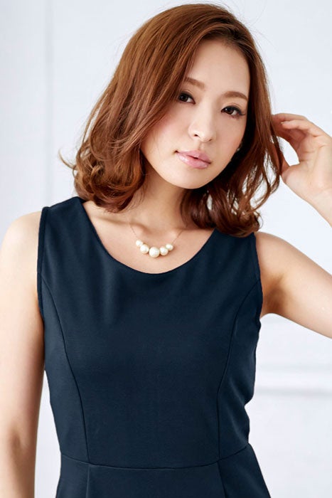 タック入りタイトワンピース「Pierrot」2,970円（税込）