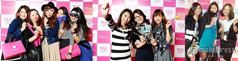 「M.deux」のスタッフたちも来場