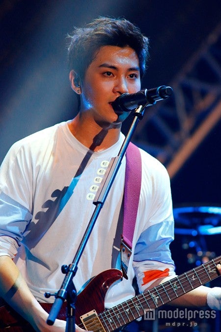 ソン・スンヒョン（C）FNC MUSIC JAPAN INC.